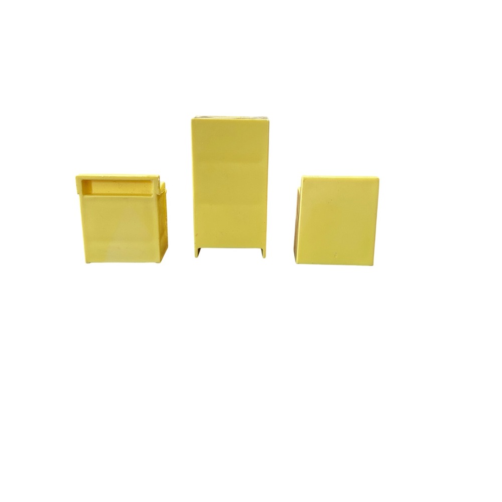 Vintage Fisher Price Little People Yellow Kitchen Set Refrigerator Stove Sink - Picture 4 of 4